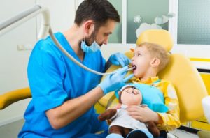 Как выбрать детскую стоматологию в Москве и какие услуги оказывают в клинике Мартинка
